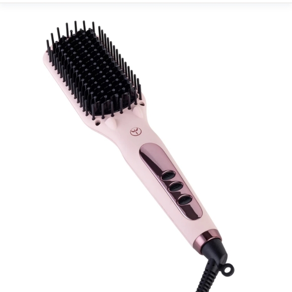 COPY - LEVITE straightening hot hairbrush